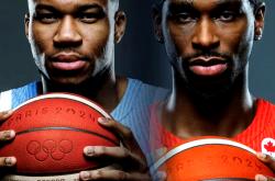 足球直播在线观看-包含加拿大男篮绝地反击热火，字母哥送出助攻的词条