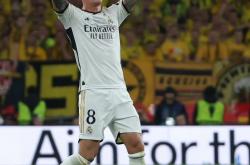 足球直播在线直播观看免费-包含皇马横扫美国，托尼点燃赛场的词条